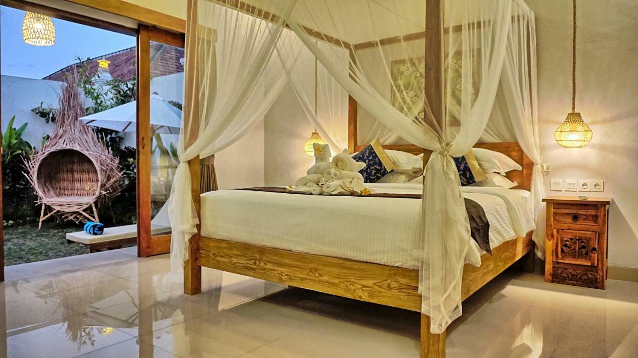 Sarayu Villa Seminyak Exterior foto